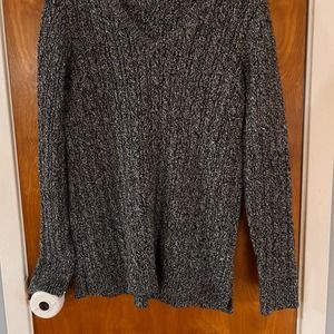 Men's Croft & Barrow XL gray sweater v neck